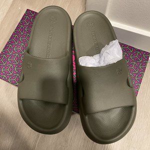 Tory Burch Shower Slides Leccio Dark Forest Green Sandals